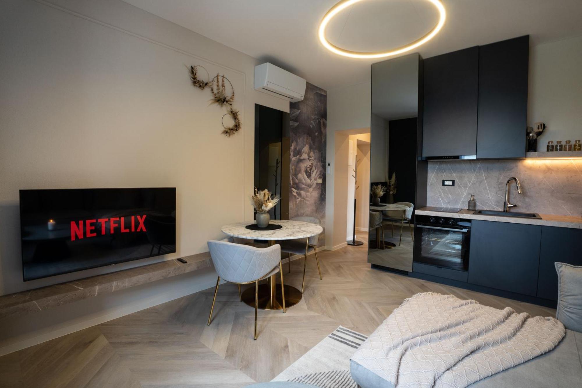 Zirovnica Kalan Boutique Stay חדר תמונה