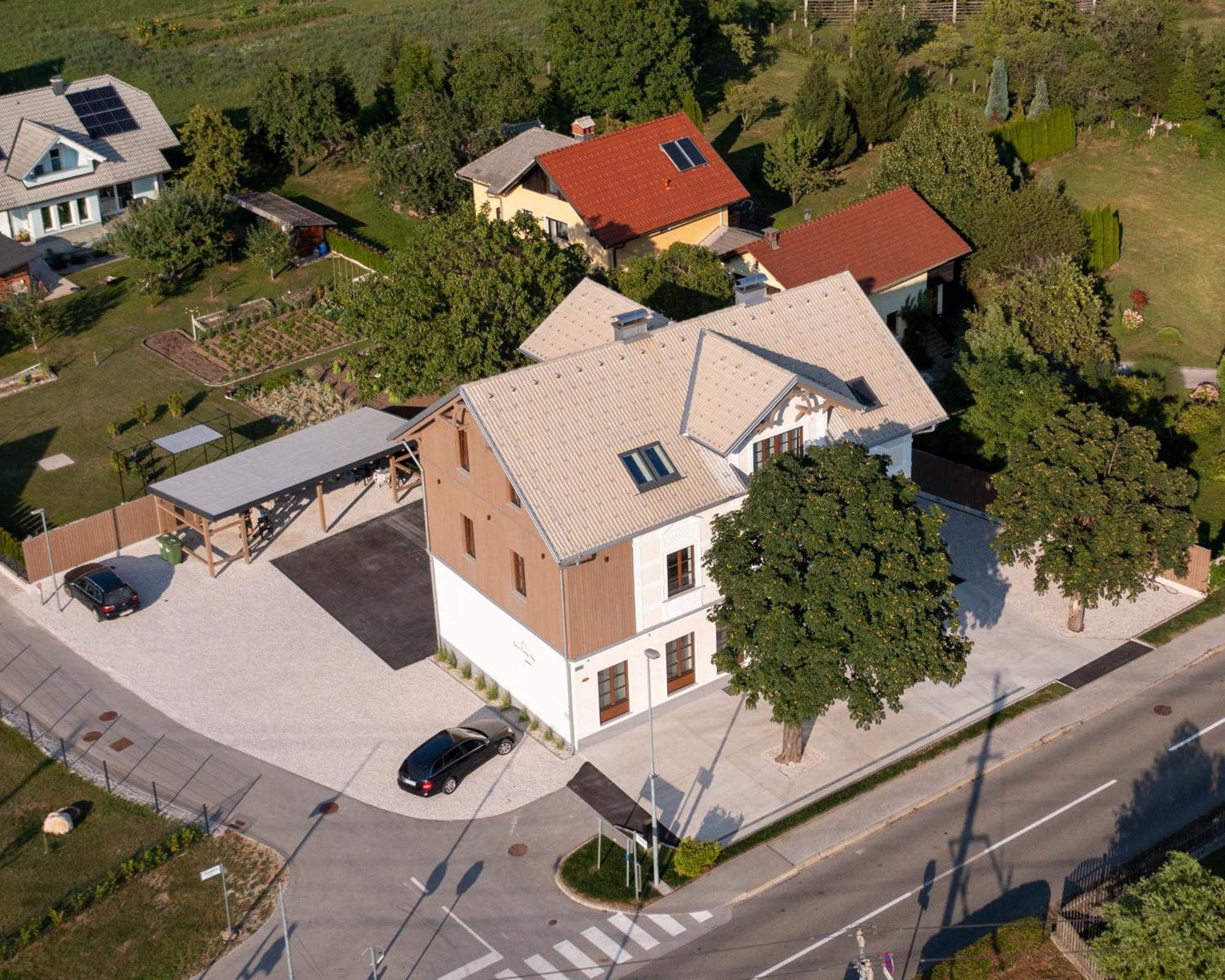 Zirovnica Kalan Boutique Stay מראה חיצוני תמונה